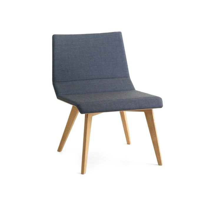 Metria Lounge Chair