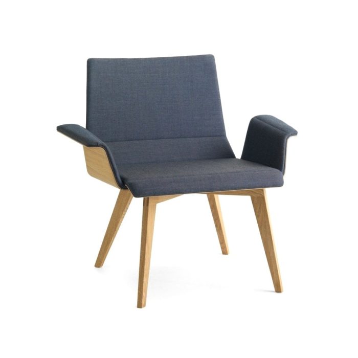 Metria Lounge Chair