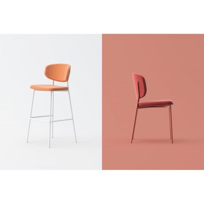 Wround Stacking Side Chair