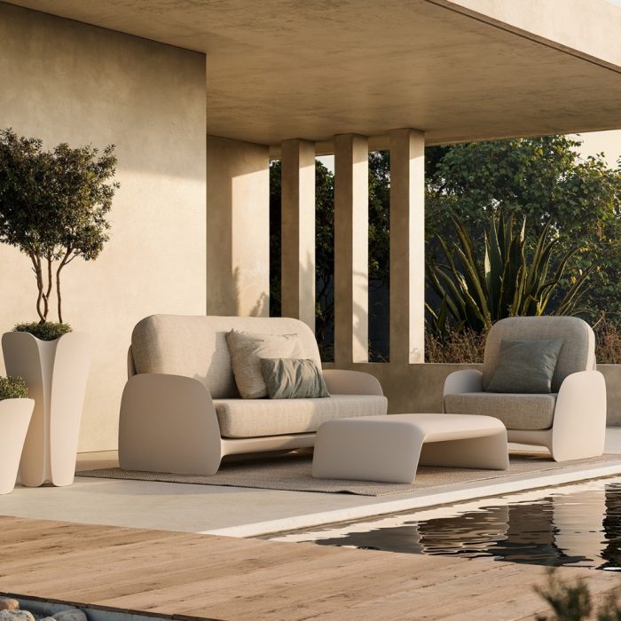 Pezzettina Upholstered Lounge Chair