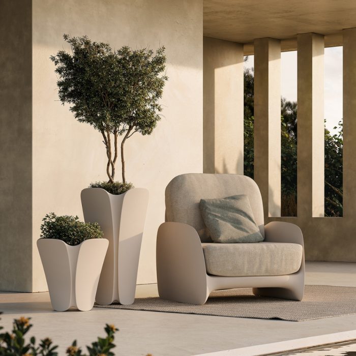 Pezzettina Upholstered Lounge Chair