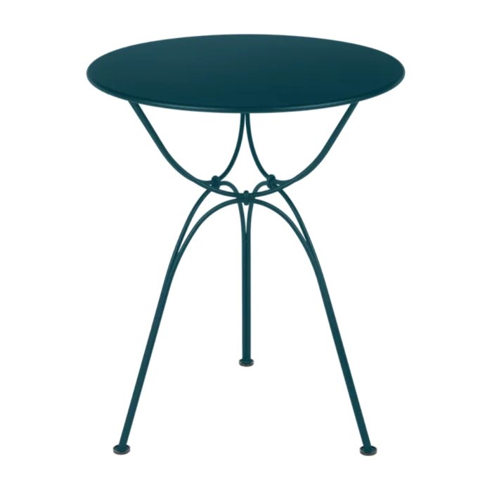 Air Loop Dining Table