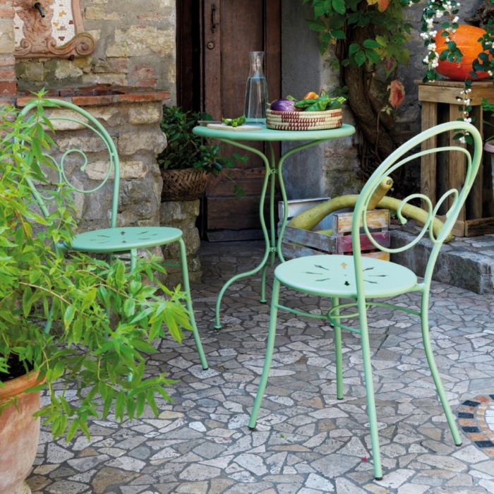 Rondo Small Dining Table
