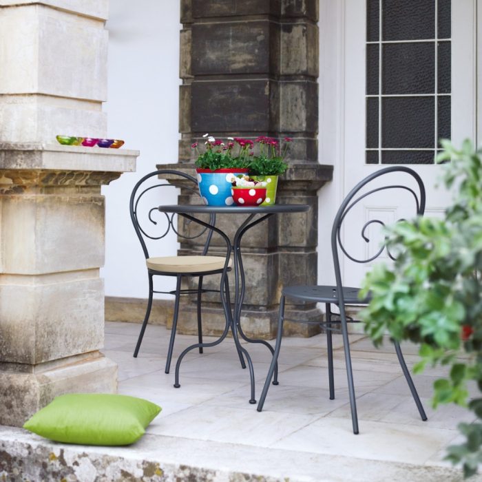 Rondo Small Dining Table